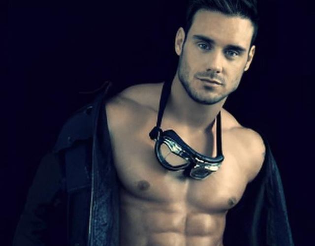 Artiste effeuillage masculin