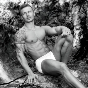 Gogo danseur Saint-Louis