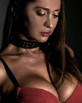 Stripteaseuse Rouen Crystal 76 Seine-Maritime