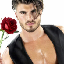 Stripteaseur Cagnes-sur-Mer Ross 06