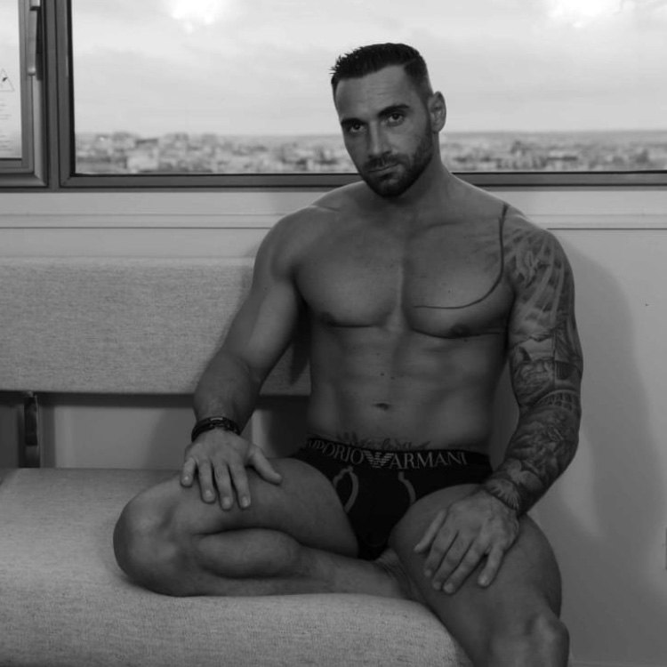 Stripteaseur Chaumont ⋆ Paco