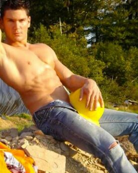 Gogo danseur Besançon