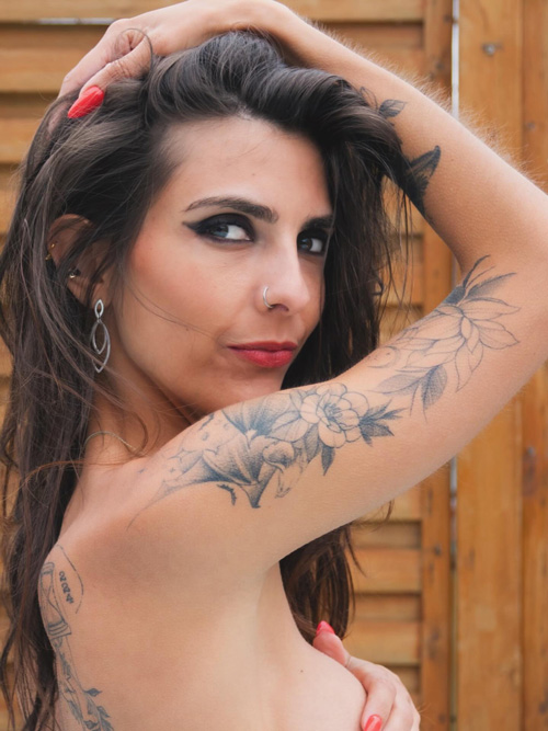 Stripteaseuse Delémont et Jura ⋆ Hélène