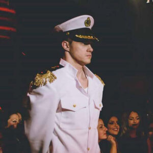 Striptease show marin Marc