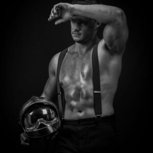 Striptease show pompier Marc