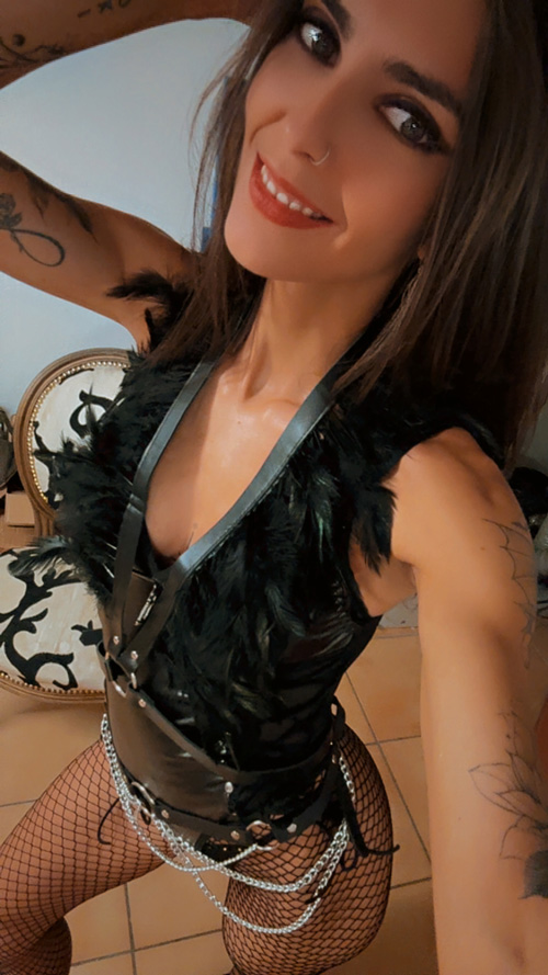 Stripteaseuse Longwy ⋆ Hélène